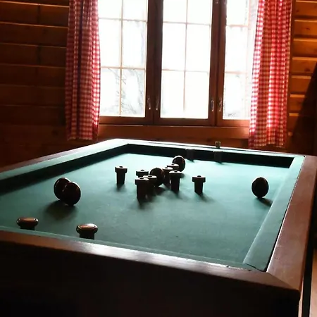 Spacious 8-bedroom Chalet, Cleaning Included * 바르보