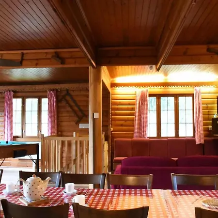 Spacious 8-bedroom Chalet, Cleaning Included * 바르보